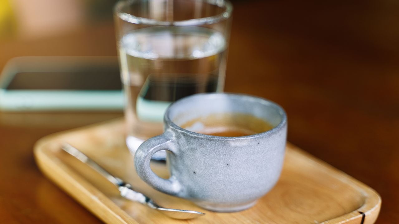 El café y la sal tienen muchos beneficios cuando se consumen moderadamente.
