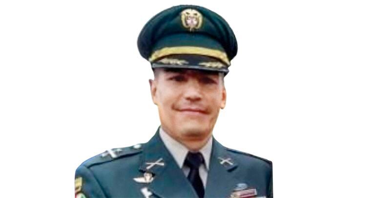 teniente coronel (R) Carlos Giovanni Guerrero torres