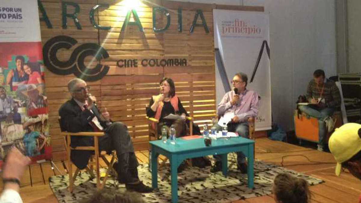 David Rieff, Marta Ruiz y Gonzalo Sánchez.