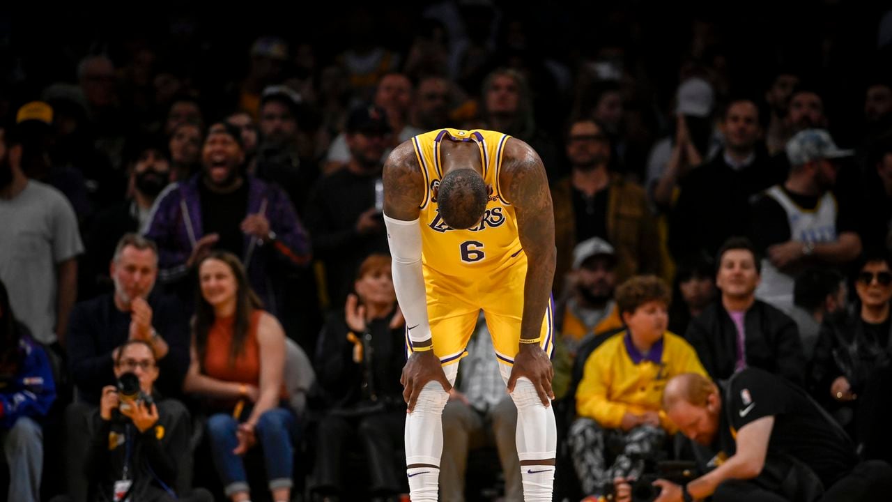 LOS ANGELES, CA - MAY 22: LeBron James (6) of the Los Angeles Lakers hangs his head during the fourth quarter of the Denver Nuggets' 113-111 Western Conference finals game 4 win at Crypto.com Arena in Los Angeles on Monday, May 22, 2023. The Nuggets swept the best-of-seven series 4-0 to advance to their first NBA Finals in franchise history. (Photo by AAron Ontiveroz/The Denver Post)