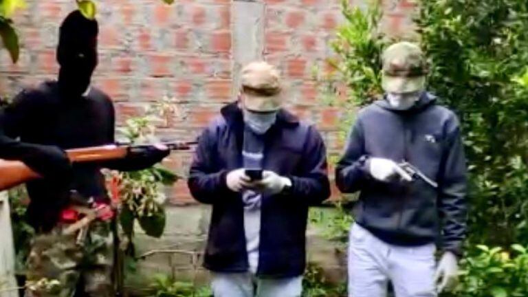 Captura del video de los presuntos miembros del frente Falmingo Marqués.