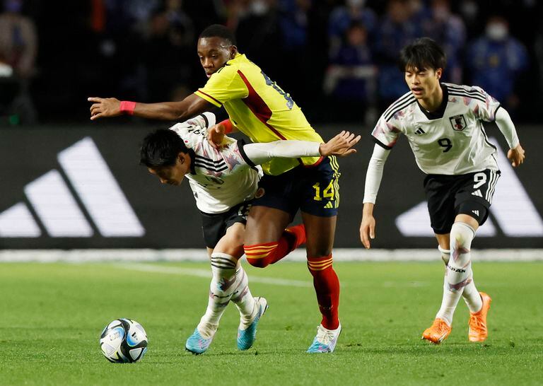 Soccer Football - International Friendly - Japan v Colombia - Yodoko Sakura Stadium, Osaka, Japan - March 28, 2023 Colombia's Jhon Duran in action REUTERS/Issei Kato