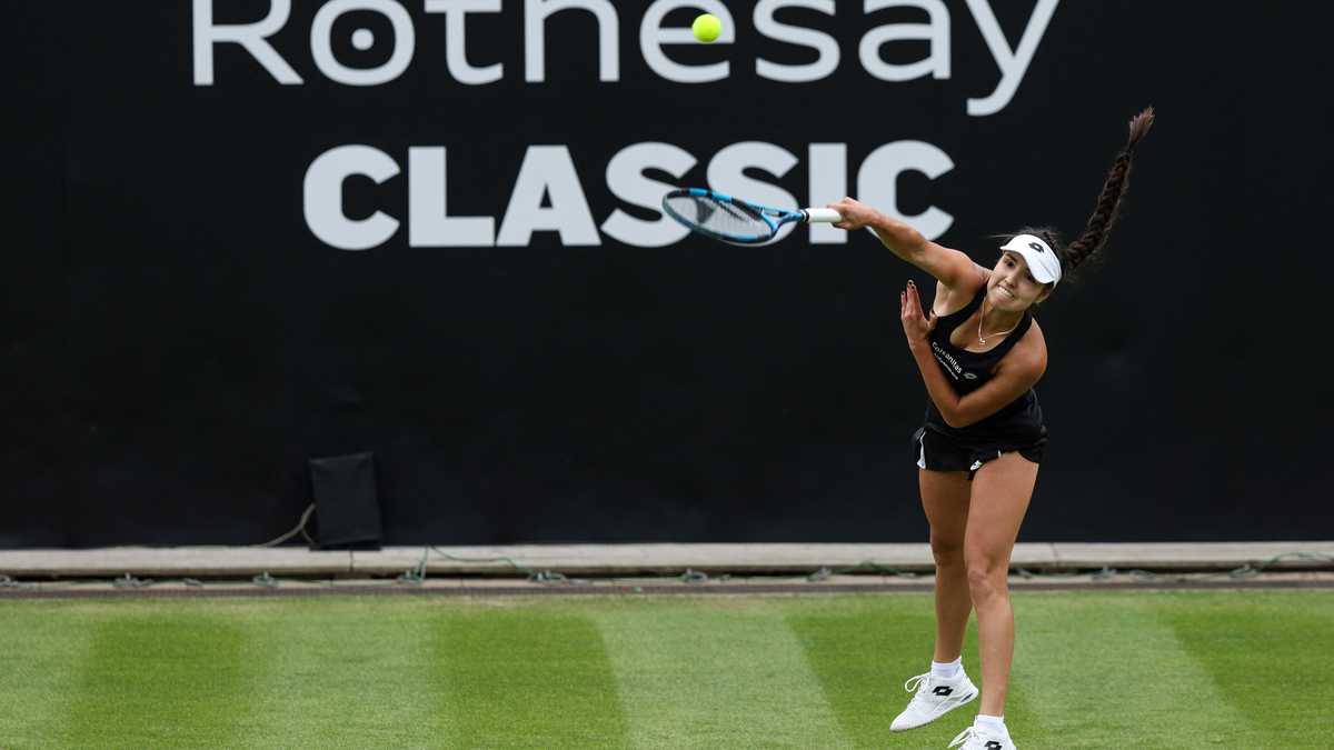 Colombia's Camila Osorio serves the ball to Britain's Harriet Dart during their women's single tennis match on Day 1 of the WTA Championships tournament at the Edgbaston Priory Club, Birmingham, on June 13, 2022. (Photo by Adrian DENNIS / AFP)