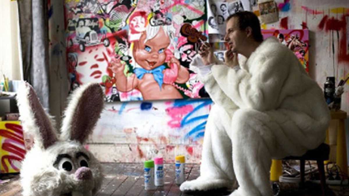 El arte pop, del australiano Ben Frost, es el hilo conductor de la nueva fragancia de CH