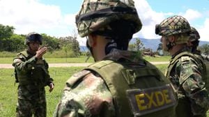 Militares expertos en antiexplosivos