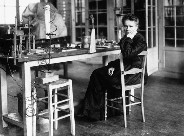 Solo cuatro mujeres han ganado esta categoría desde 1901: Marie Curie (1903), Maria Goeppert Mayer (1963), Donna Strickland (2018) y Andrea Ghez (2020).