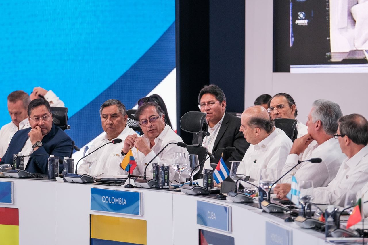 El presidente Gustavo Petro insistió en la necesidad de salvar la Selva Amazónica, las inversiones que necesita Colombia y la región alrededor de las energías limpias y la interconexión eléctrica desde Alaska hasta la Patagonia.