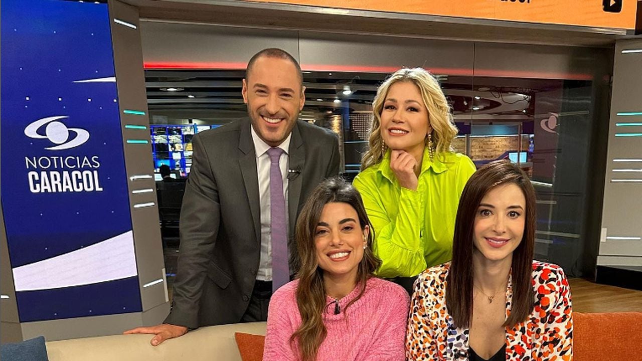Presentadores de Noticias Caracol: Andrés Montoya, Pilar Schmitt, Marina Granziera y Alejandra Giraldo.