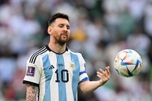 La decepción de Messi tras perder con Arabia Saudita.