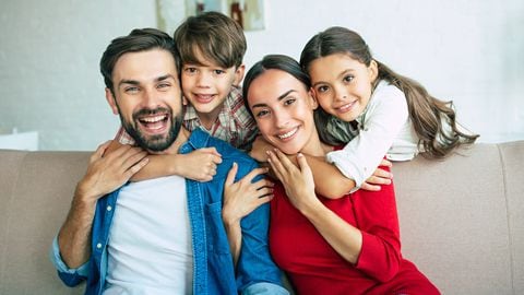 Cada vez son más los jóvenes interesados en salvaguardar su salud y asegurarse para el futuro.