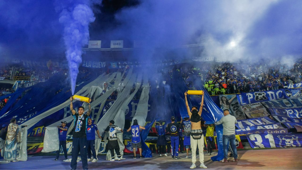 Millonarios fans support their team against Atletico Nacional during the match on matchday 4 of the quadrangular semifinals for the Liga BetPlay DIMAYOR I 2022 played at the Nemesio Camacho El Campin stadium in the city of Bogota, Colombia, on June 11, 2022. (Photo by Getty Images/Daniel Garzon Herazo/NurPhoto)