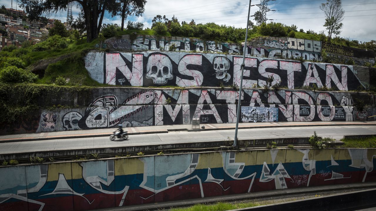 Graffitis en Bogotá, referente al paro nacional  2021. Crédito Semana