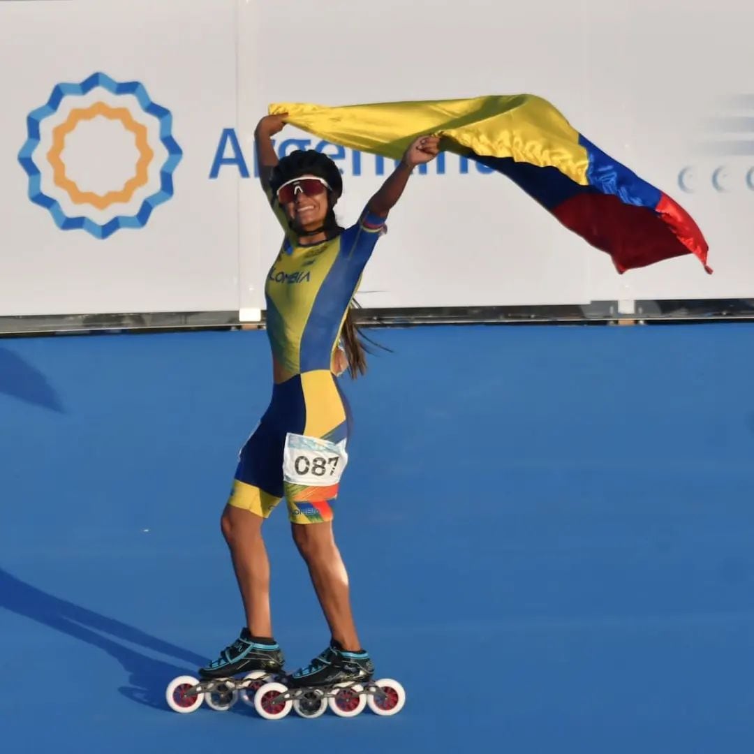 Luna Shalom Vargas representando a la Selección Colombia de patinaje