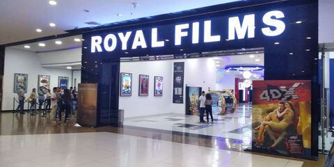 Apertura de las salas de cine Royal Films