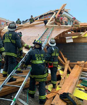 Varios heridos deja la caida de un edificio en construcción en EE.UU