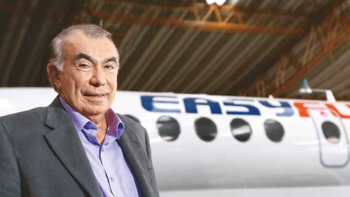 El presidente de la compañía tiene un amplio recorrido en el sector: fue vicepresidente de Avianca, presidente de SAM y fundador de AeroRepública e Easyfly.