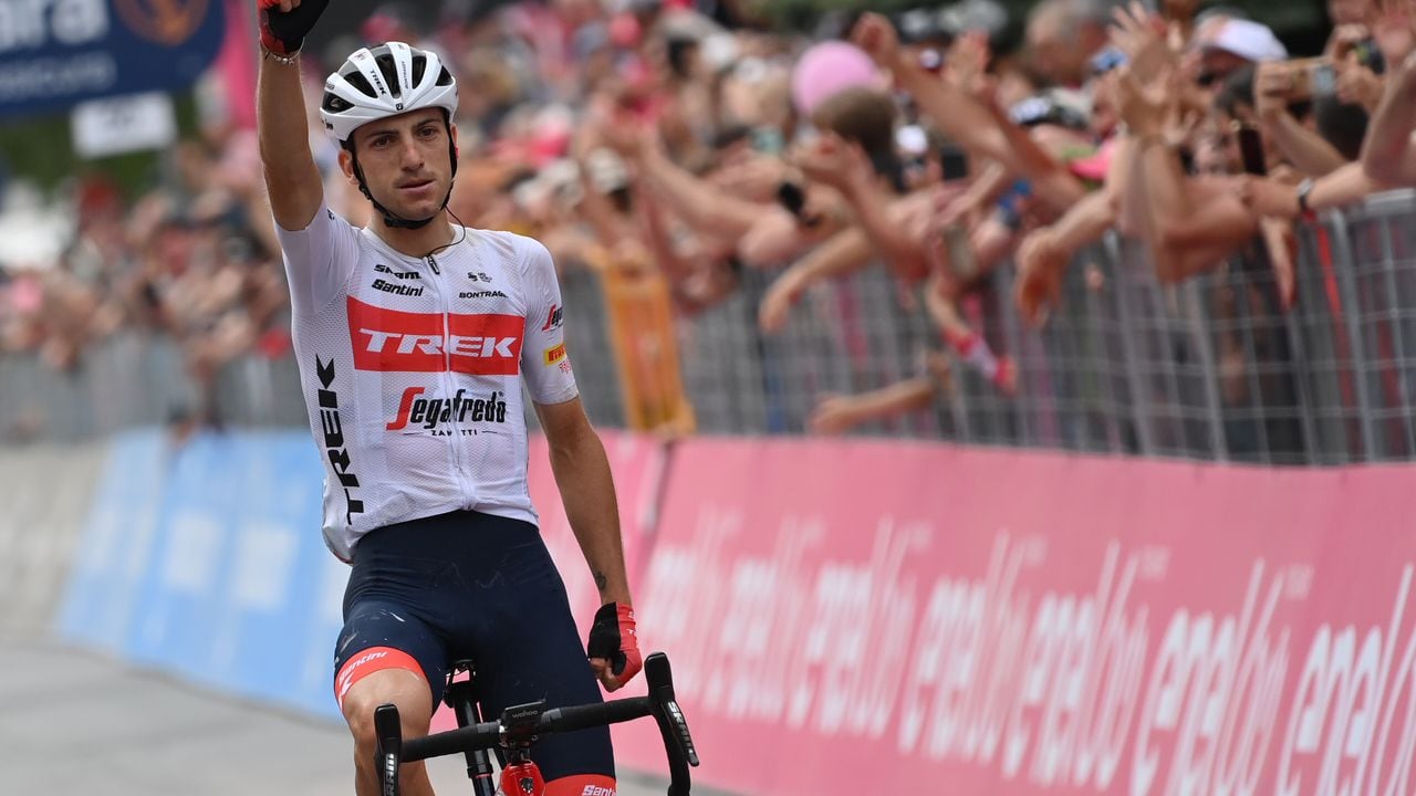 Giulio Ciccone se queda con la etapa 15 del Giro de Italia. Foto: Twitter @giroditalia