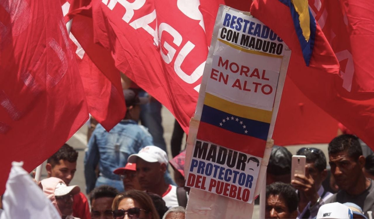 Tras las detenciones, los seguidores de Maduro en Venezuela salieron a las calles para apoyar su lucha contra la corrupción