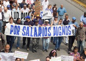 Los educadores denuncian bajos salarios y persecución por parte del régimen de Nicolás Maduro.