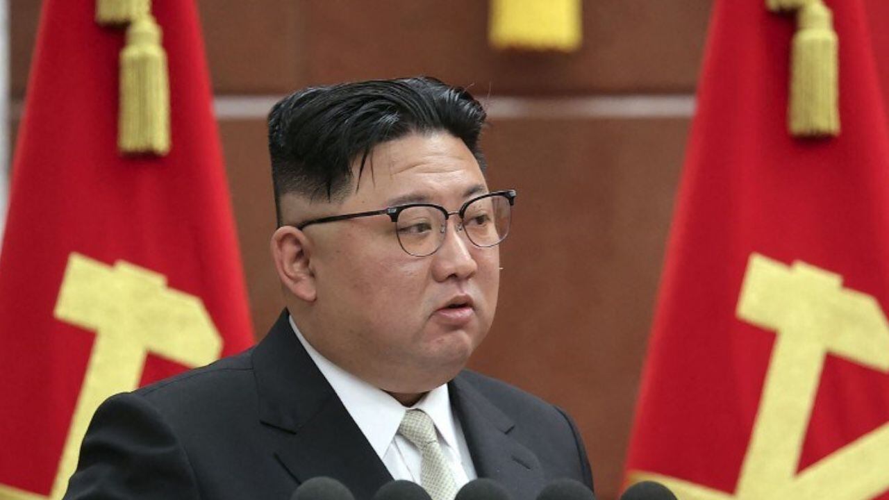 Kim presidió la apertura de la cita de autoridades para "analizar y revisar (...) el programa de la revolución rural en la nueva era y decidir las importantes tareas inmediatas y las tareas urgentes", informó la agencia oficial KCNA