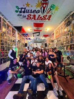 El Museo de la Salsa en el barrio Obrero es un referente para locales y turistas. Ahí mismo se llevan a cabo las actividades del programa de liderazgo juvenil.