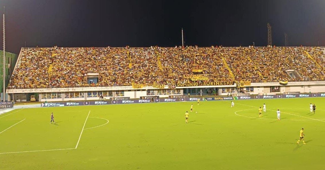 Este es el estadio Daniel Villa Zapata, donde juega Alianza Petrolera en Barrancabermeja