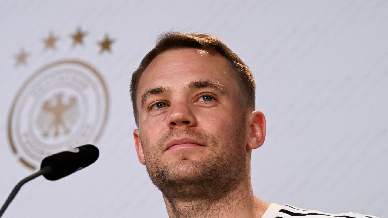 Germany's goalkeeper Manuel Neuer attends a press conference at Al Shamal Stadium in Al Shamal, north of Doha, on November 19, 2022, ahead of the Qatar 2022 World Cup football tournament. (Photo by Ina FASSBENDER / AFP)