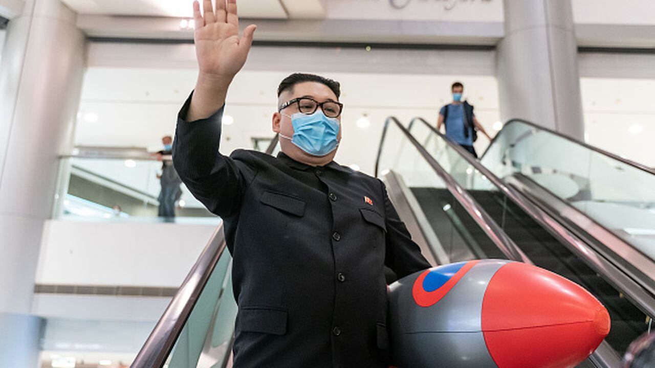 El líder de Corea del Norte, Kim Jong Un, abogó por un “aumento exponencial” del arsenal nuclear del país, que incluya el desarrollo de poderosos misiles de contraataque, indicó la prensa estatal. (Photo by Anthony Kwan/Getty Imag
