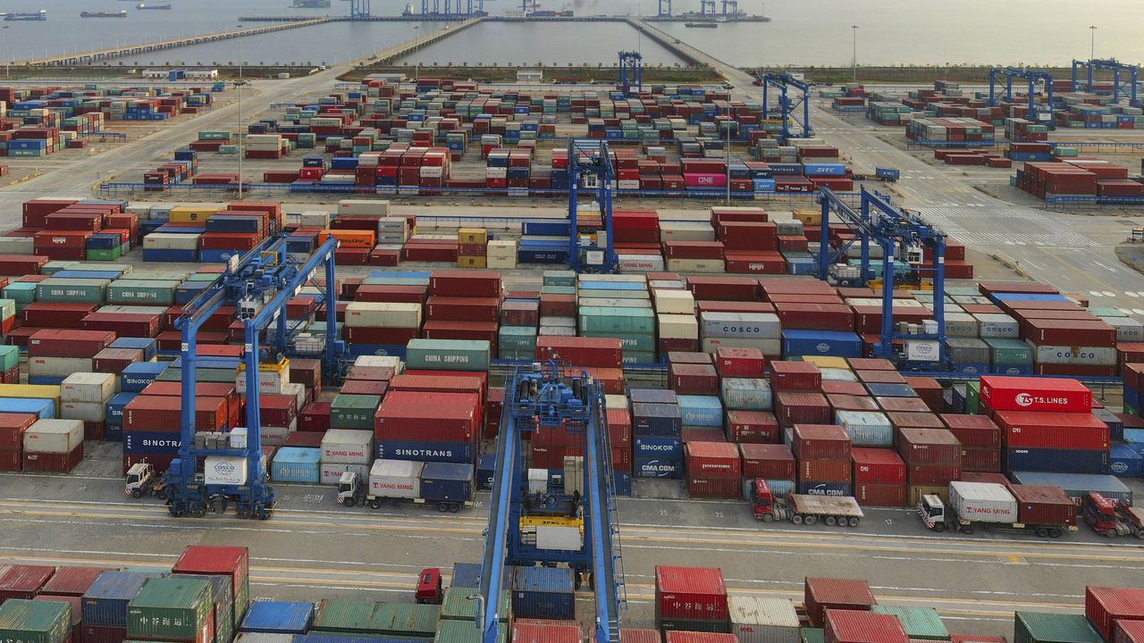 Comercio exterior China (Chinatopix via AP, File)