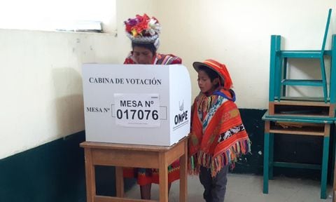 Candidato en Arequipa resultó derrotado por el voto en blanco.