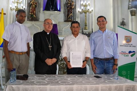 Alcaldía de Cali firma restauración de la iglesia La Ermita