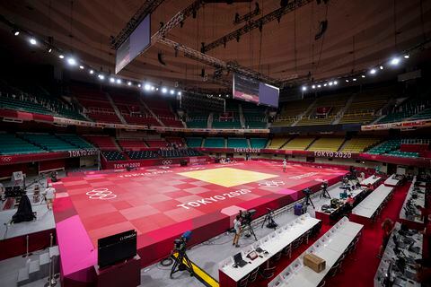 La arena Nippon Budokan, sede del judo de los Juegos Olímpicos Tokio 2020, el viernes 23 de julio de 2021. (AP Foto/Vincent Thian)