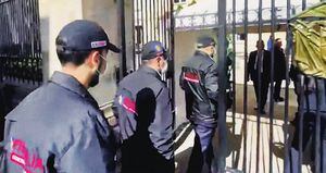     El 30 de mayo, en horas de la tarde, hombres del CTI de la Fiscalía hicieron la inspección en la que tardaron cerca de 12 horas. El hecho resulta histórico.