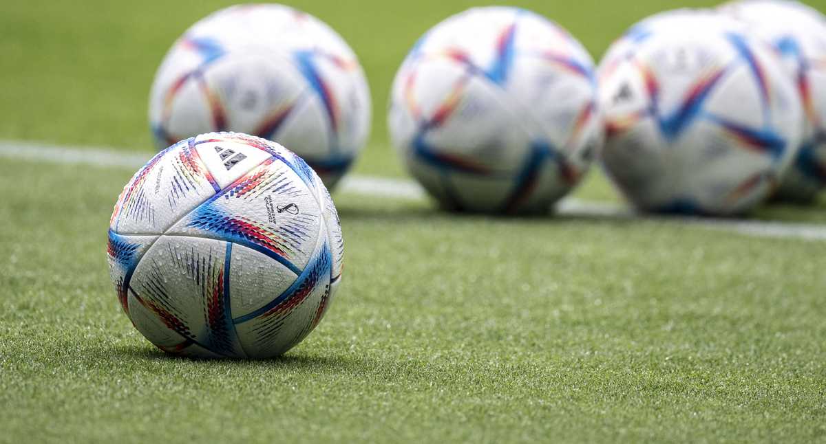 Die FIFA wird die Teilnahme transatlantischer Fußballer an ihren Turnieren analysieren