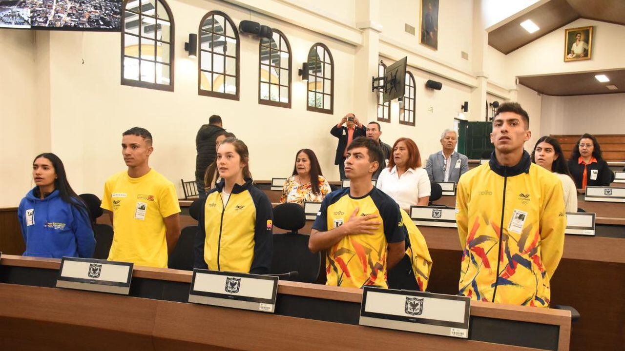 Selección colombiana de patinaje recibió importante reconocimiento en el Concejo de Bogotá tras los títulos obtenidos por los deportistas.