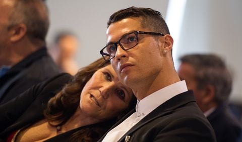 Mamá de Cristiano Ronaldo recibió lujoso regalo por parte del jugador en su cumpleaños