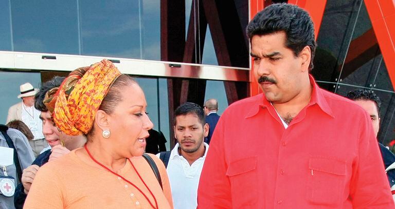  Dentro de la investigación contra Piedad Córdoba aparecen millonarios giros que se habrían realizado a Nicolás Maduro por medio de uno de sus hombres de máxima confianza. Se trata de William  Amaro. 