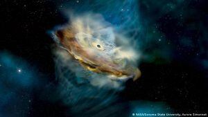 Esta ilustración muestra el disco de acreción, la corona (remolinos pálidos y cónicos sobre el disco) y el agujero negro supermasivo de la galaxia activa 1ES 1927+654 antes de su reciente erupción.