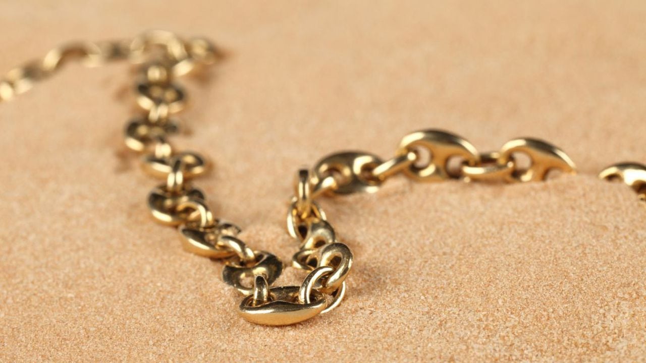 ¿Cómo saber que una cadena es de oro?