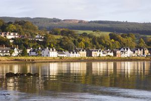 La Isla de Arrán es una de las alternativas de vivienda que ofrece el gobierno escocés