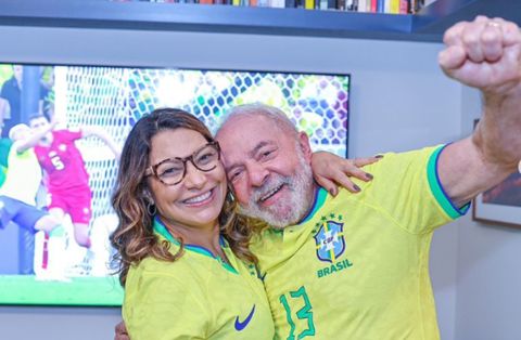 Lula alienta a los brasileños a usar la camiseta de la selección para apoyar a la ‘canarinha’ en el Mundial de Qatar