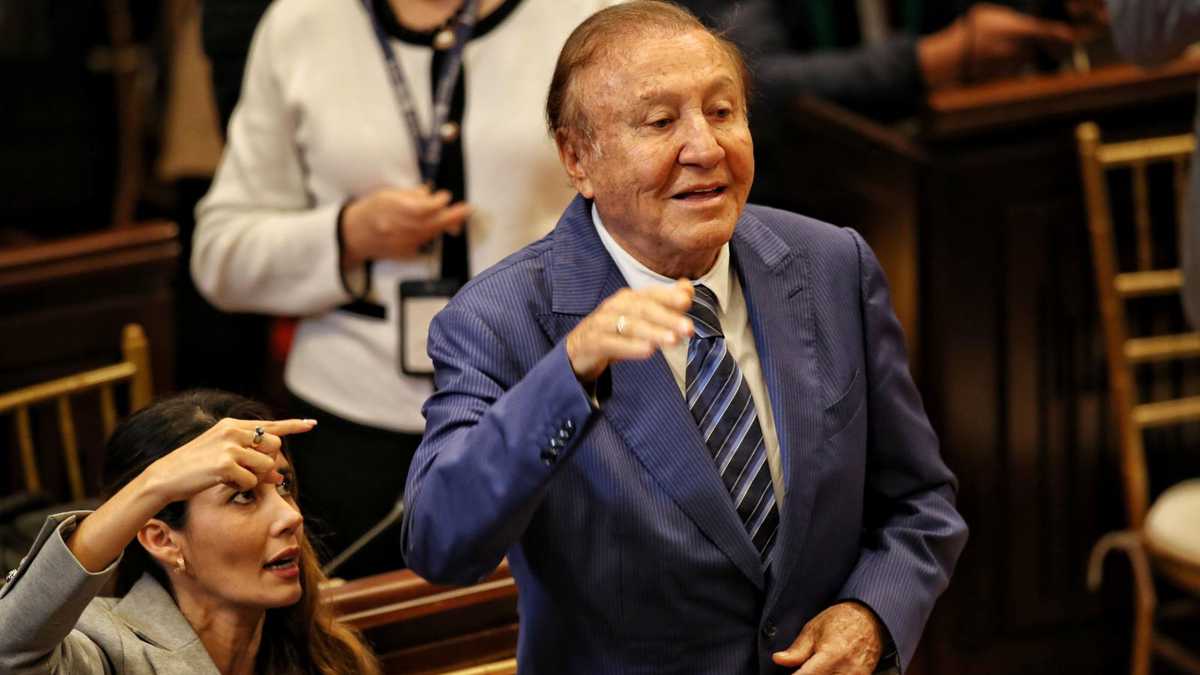 Hasta noviembre Rodolfo Hernández renunciaría al Senado.