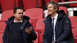 Marc Overmars y Edwin Van Der Sar eran compañeros en la junta directiva del Ajax