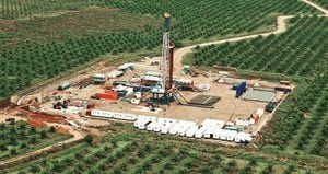 El proyecto de adelantar pilotos de fracking en el país avanza a pesar de las demandas. Foto: Archivo Semana