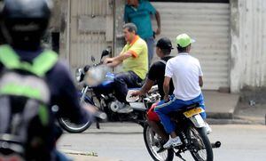 Prohibirán parrillero hombre en Villa del Rosario, medida que también se aplica en Cúcuta.