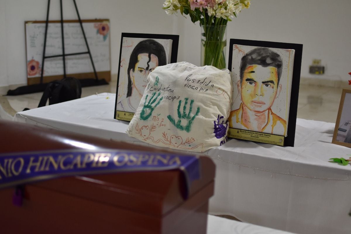 La recuperación se dio gracias al trabajo llevado a cabo por la Unidad de Búsqueda de Personas dadas por Desaparecidas, (UBPD), en el cementerio San Agustín