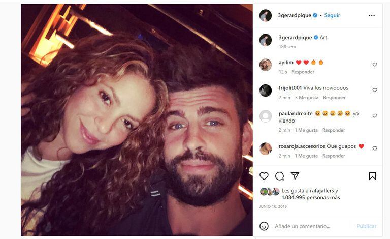 Las fotografías de Gerard Piqué junto a Shakira que aún no elimian de Instagram