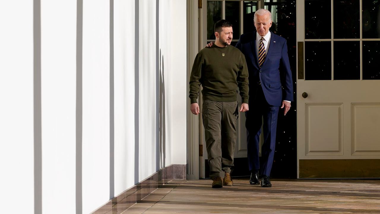 Volodímir Zelenski y Joe Biden