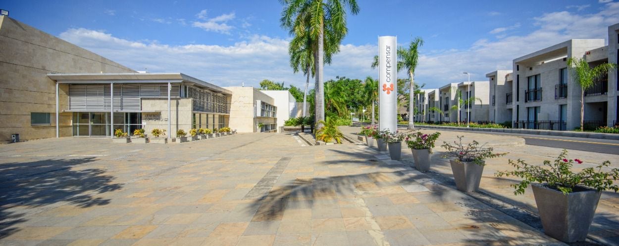 Lagomar, Hotel y Centro de Convenciones. El Peñón, Girardot.