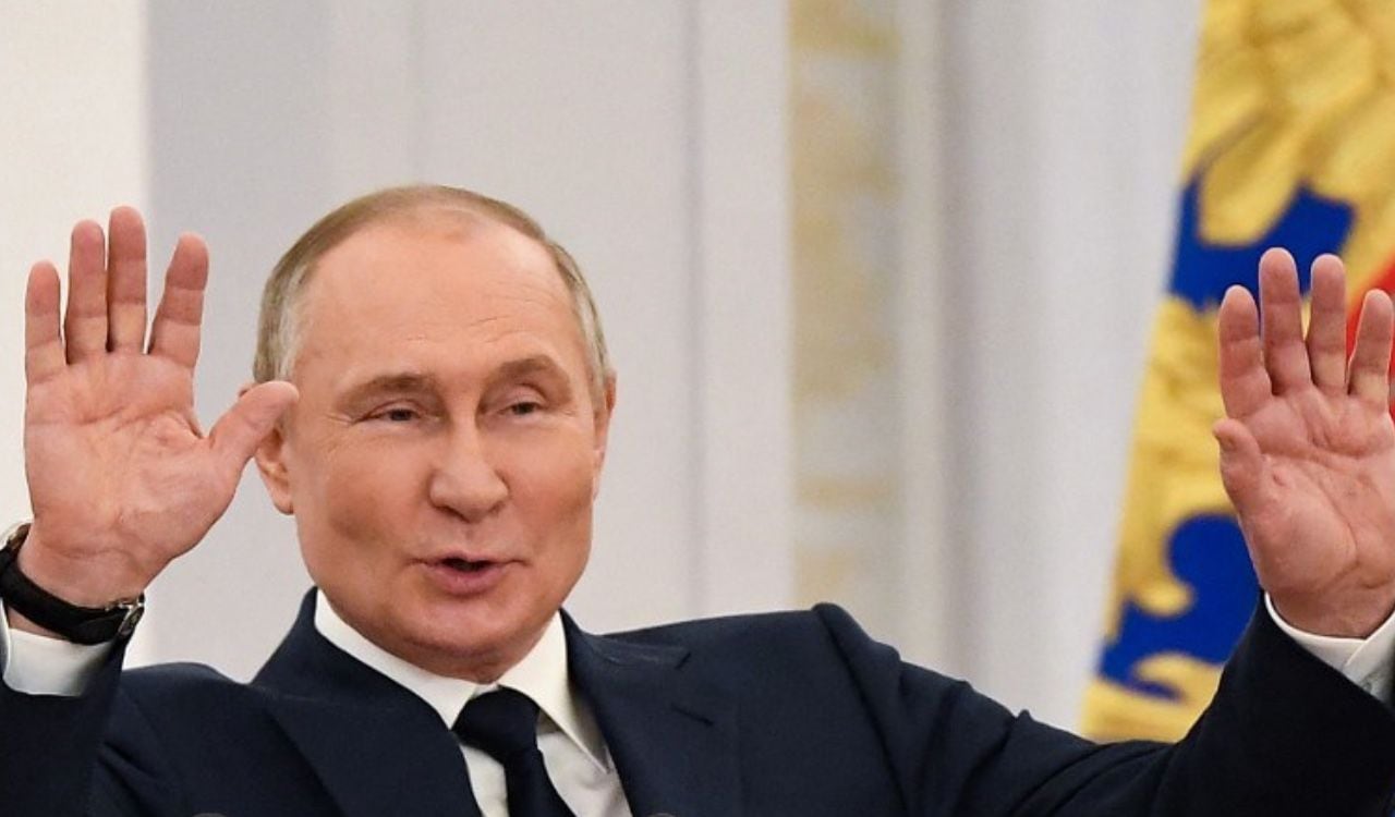 El presidente de Rusia, Vladimir Putin, no descarta salidas diplomáticas a la guerra en Ucrania y poner fin al conflicto